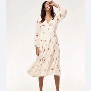 Aritzia Wilfred Beaune Dress Long Sleeve Wrap Midi Dress